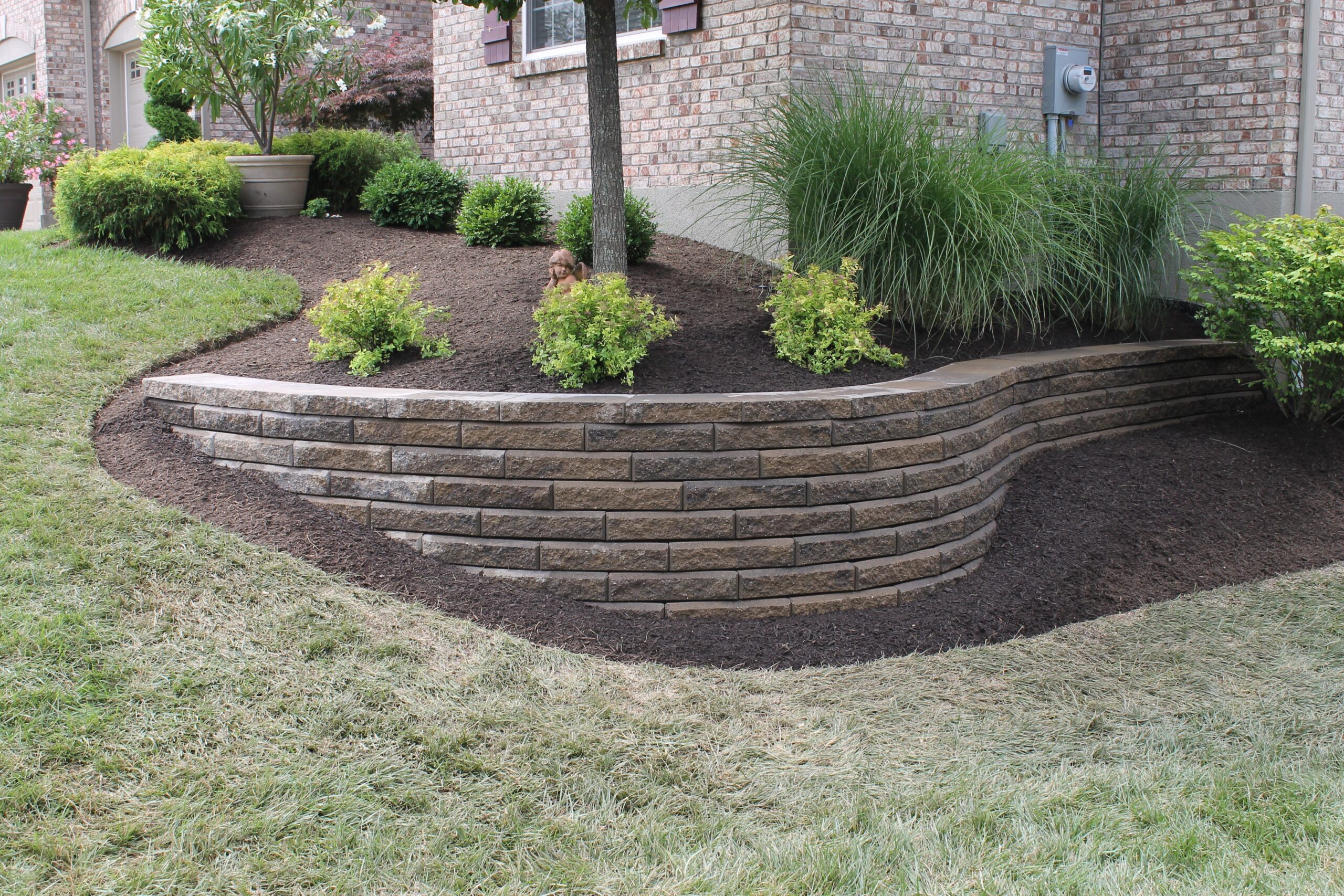 Retaining Walls & Landscape